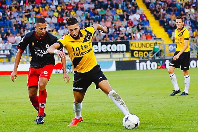 对足球的深 对足球的深