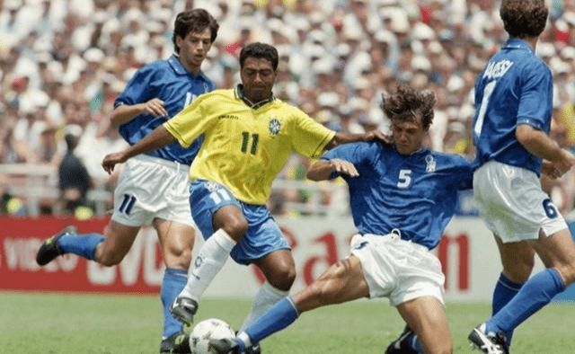 射门击中门 射门击中门