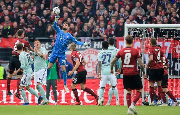 依然扑朔迷 依然扑朔迷