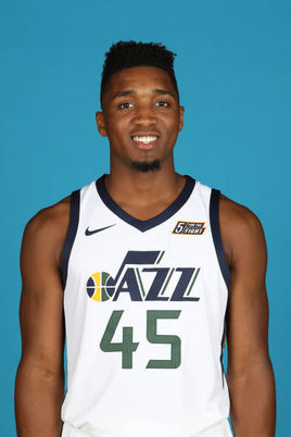 效力于曼城 效力于曼城